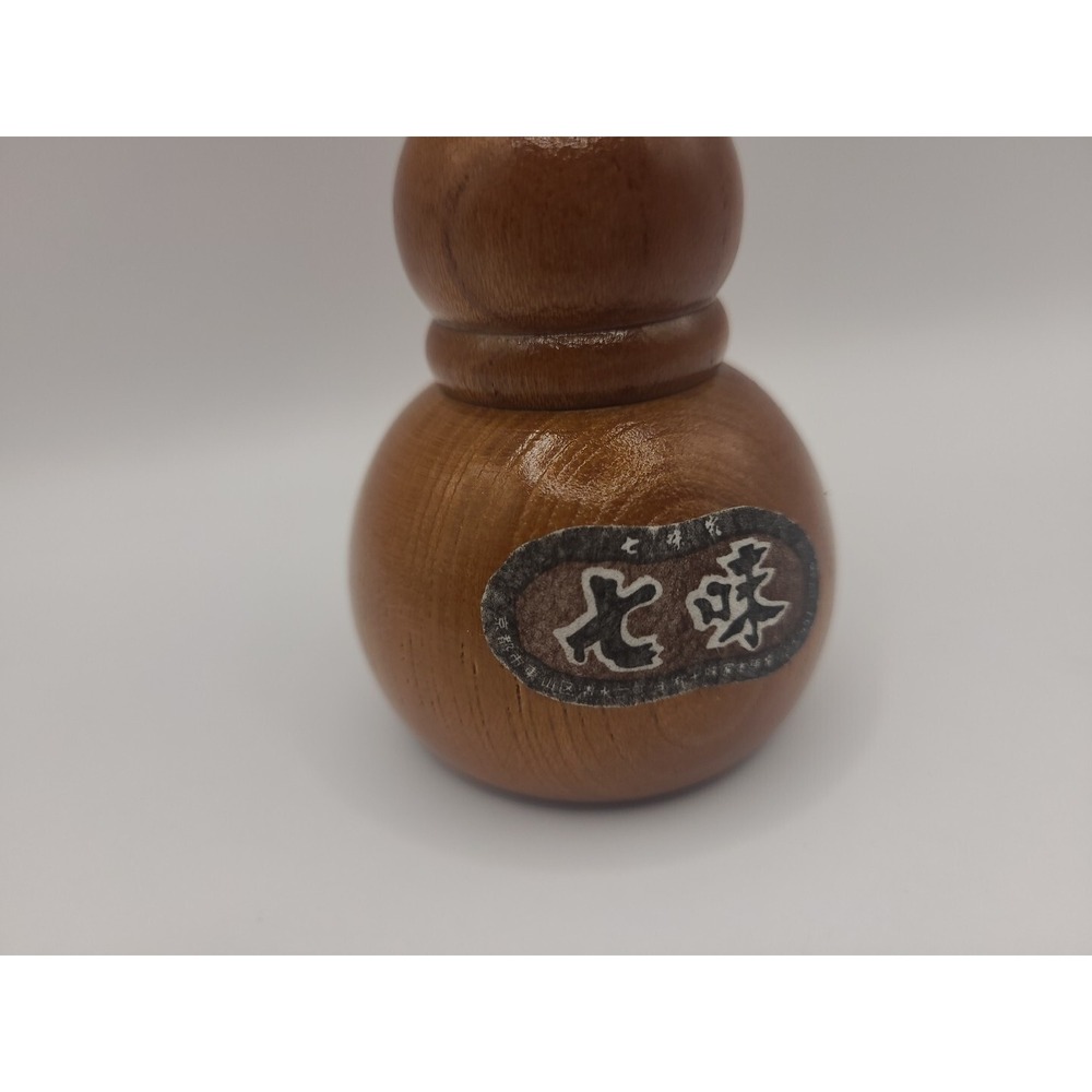 Vintage Traditional Japanese Cryptomeria Cedar Wood Hyotan Gourd Shaped Shichimi - Picture 2 of 5